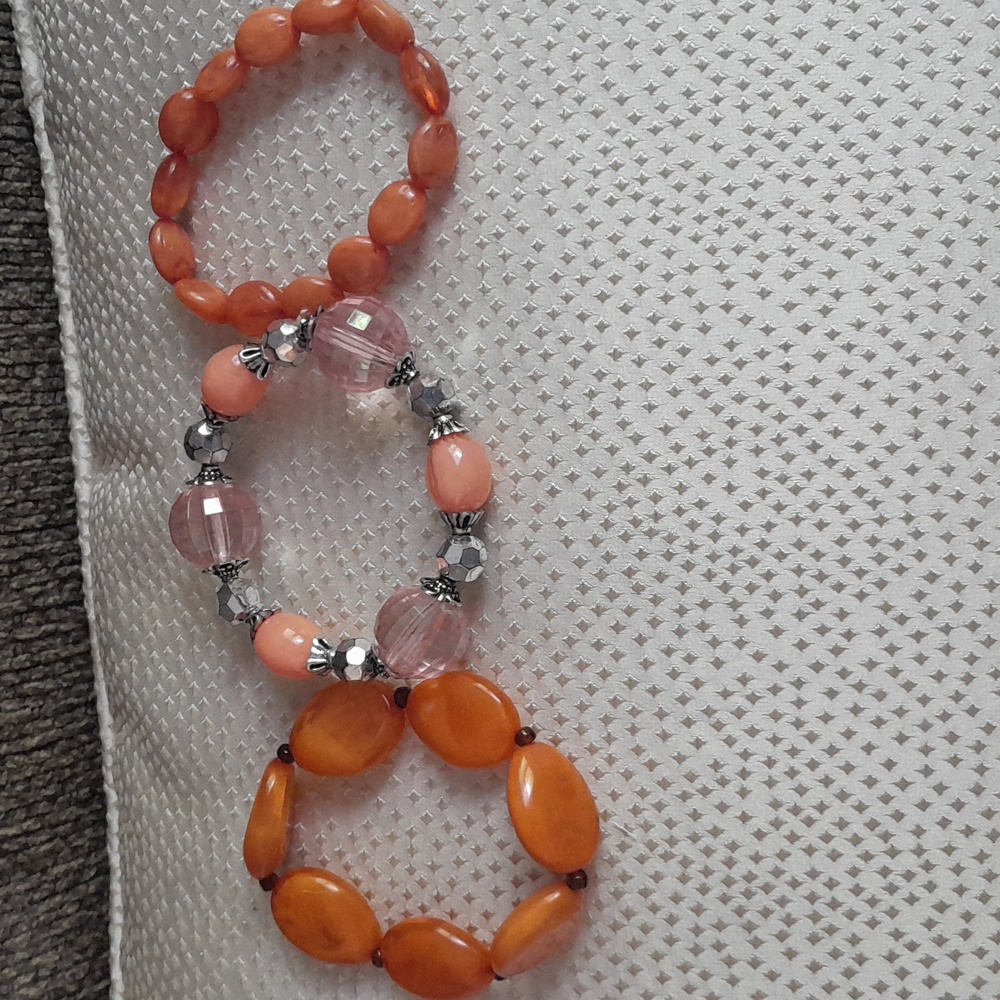 Bracelet - Picture 2 of 7